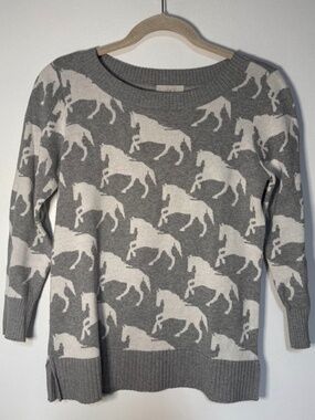 Ann Taylor LOFT Gray White HORSE PONY Print Sweater 100% Cotton